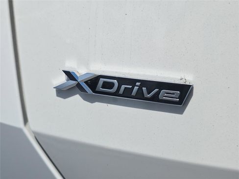 Certified 2025 BMW X3 xDrive30 w/ Convenience Package AWD/4WD image 4