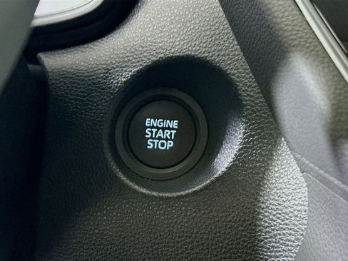 Used 2024 Toyota Corolla Cross LE w/ Moonroof Package image 20