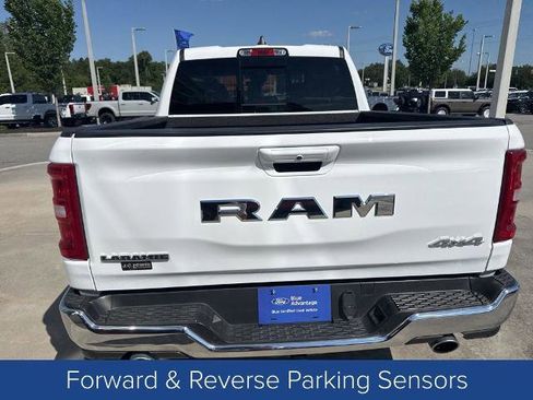 Used 2025 RAM 1500 Laramie AWD/4WD image 5