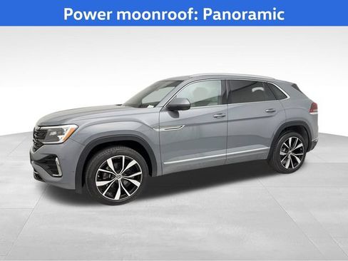Certified 2025 Volkswagen Atlas Cross Sport SEL Premium R-Line AWD/4WD image 8