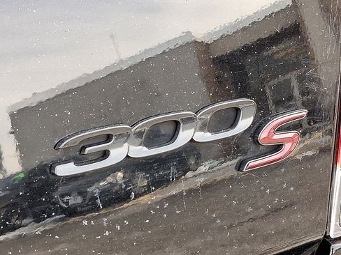 Certified 2023 Chrysler 300 S image 31