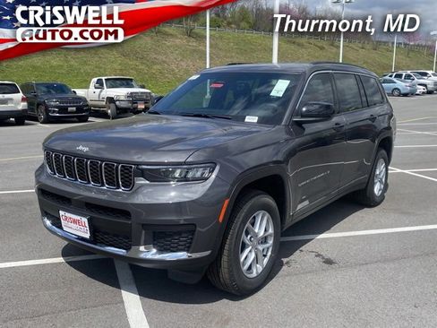 New 2025 Jeep Grand Cherokee L Laredo image 1