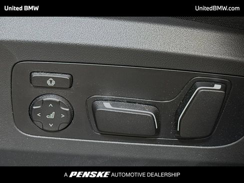 Used 2025 BMW X3 xDrive30i w/ M Sport Package AWD/4WD image 4
