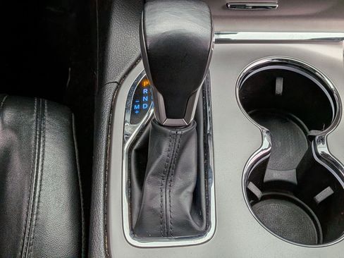 Certified 2022 Jeep Grand Cherokee Limited image 29