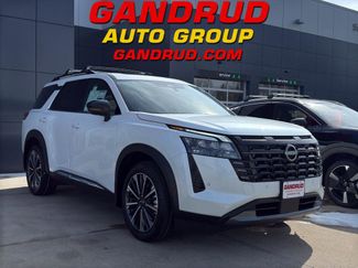 New 2026 Nissan Pathfinder Platinum video 1