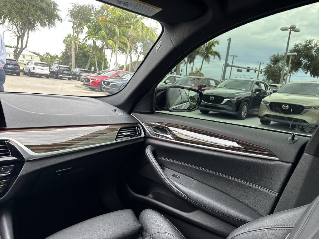 Used 2019 BMW 540i xDrive AWD/4WD image 15