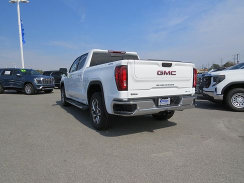New 2026 GMC Sierra 1500 SLT w/ SLT Premium Plus Package image 33