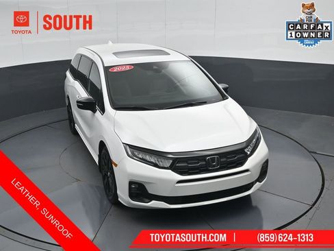 Used 2025 Honda Odyssey Sport-L image 54