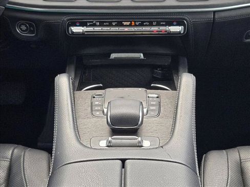Used 2021 Mercedes-Benz GLE 580 4MATIC image 9