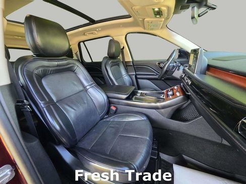 Used 2020 Lincoln Aviator Reserve w/ Equipment Group 201A AWD/4WD image 11