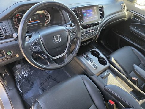 Used 2023 Honda Ridgeline RTL image 11