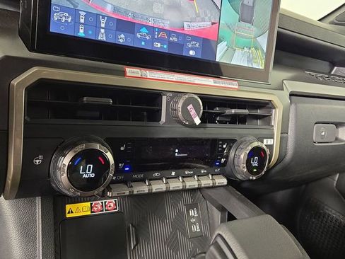 New 2026 Toyota Tacoma TRD Off-Road AWD/4WD image 18
