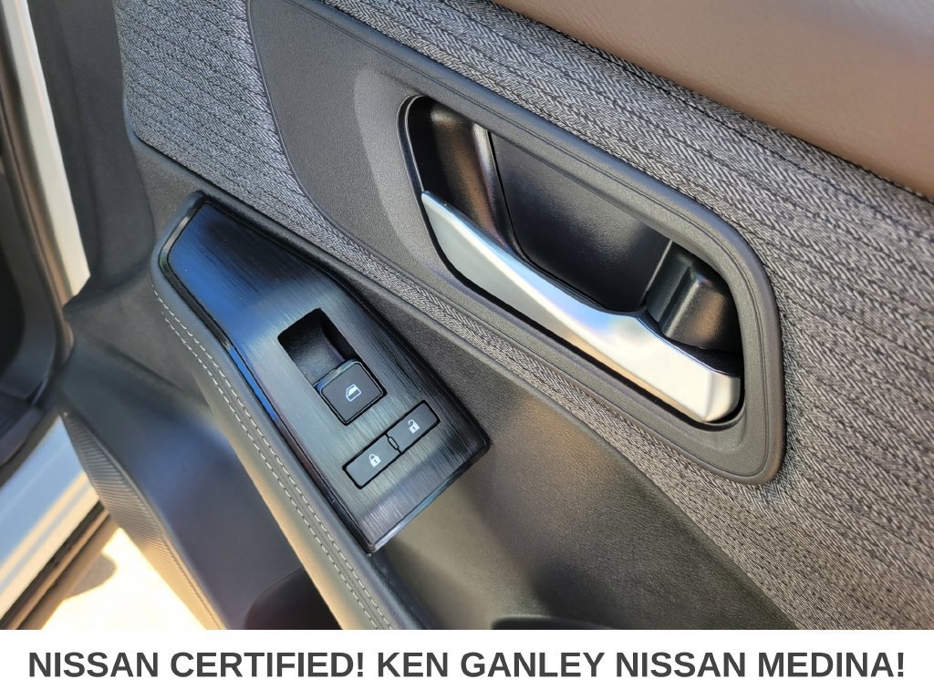 Certified 2023 Nissan Rogue SV AWD/4WD image 49