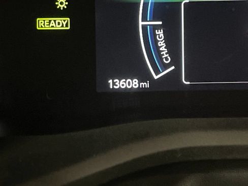 Certified 2025 Toyota Camry LE AWD/4WD image 21