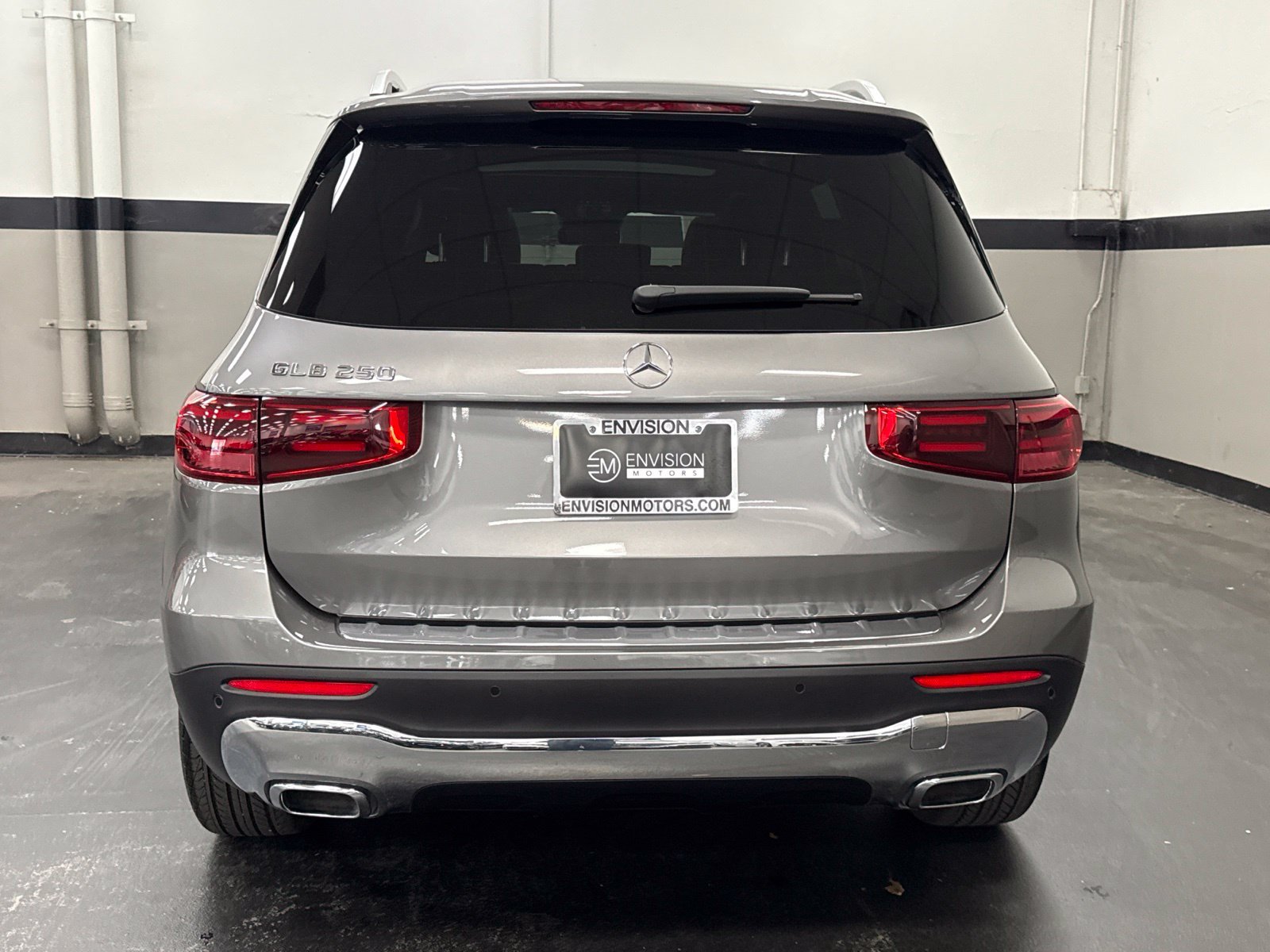Used 2026 Mercedes-Benz GLB 250 image 9
