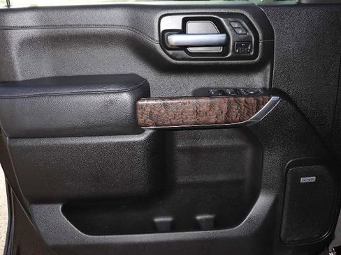 Used 2021 GMC Sierra 3500 Denali w/ Denali Ultimate Package image 16