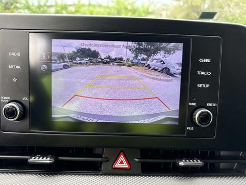 Used 2023 Kia Sportage LX FWD image 28