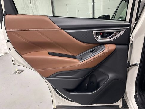 Used 2019 Subaru Forester Touring AWD/4WD image 46