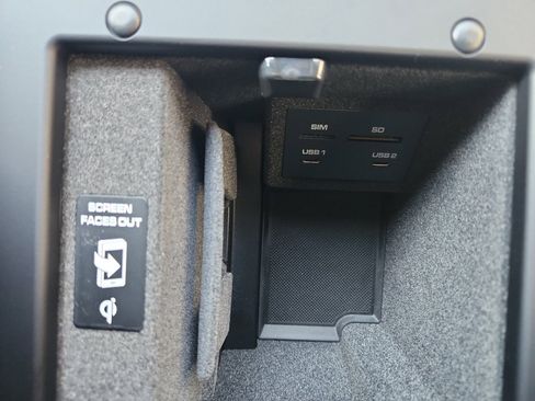 New 2026 Porsche Macan GTS image 37