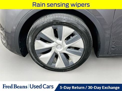 Used 2020 Tesla Model Y Long Range AWD/4WD image 35