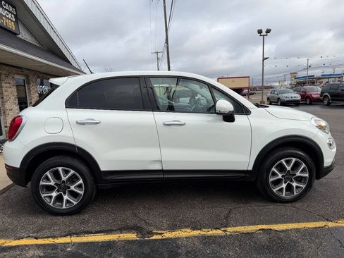 Used 2016 FIAT 500X Trekking image 2