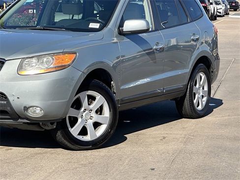 Used 2009 Hyundai Santa Fe Limited w/ Navigation Pkg 5 image 3