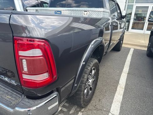 Used 2022 RAM 2500 Limited AWD/4WD image 9