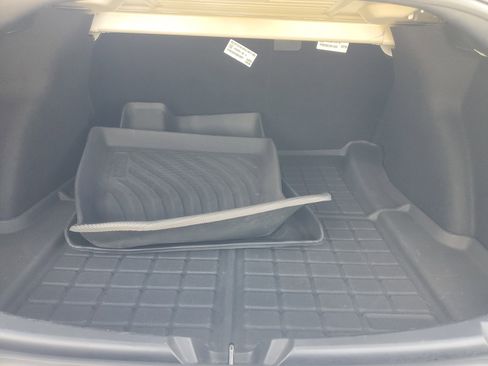 Used 2023 Tesla Model 3 Standard Range RWD image 8