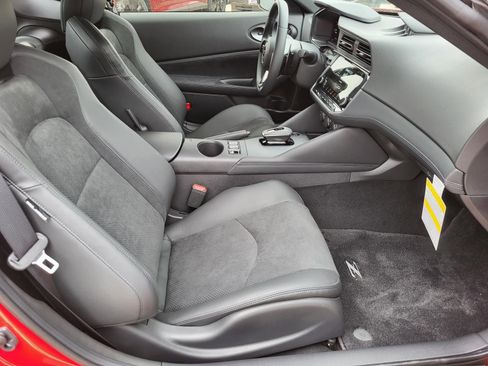 New 2025 Nissan Z Performance w/ Floor Mat Package image 12
