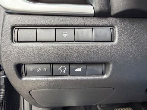 Certified 2026 Nissan Rogue SV AWD/4WD image 20
