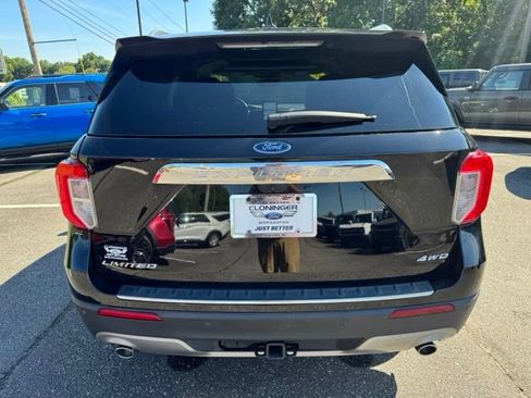 Used 2023 Ford Explorer Limited w/ Limited Technology Package AWD/4WD image 7
