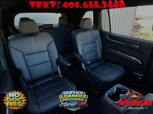 Used 2026 GMC Acadia Elevation w/ Elevation Premium Package FWD image 10