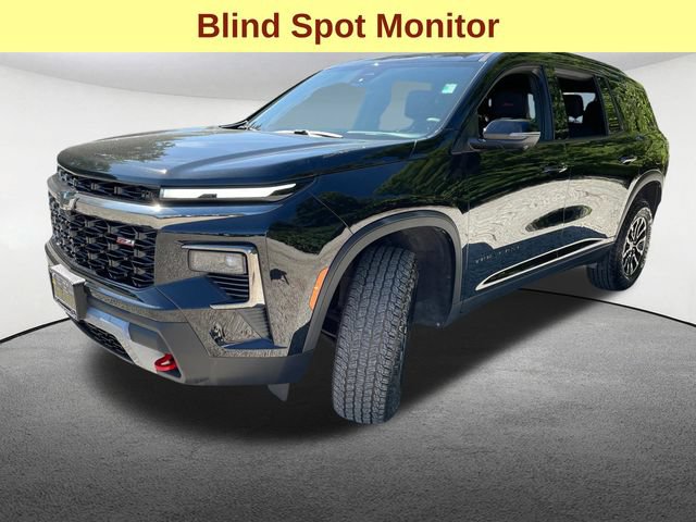 Used 2026 Chevrolet Traverse Z71 w/ LPO, Floor Liner Package AWD/4WD image 5