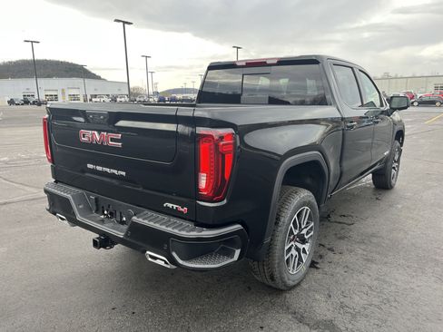New 2026 GMC Sierra 1500 AT4 w/ AT4 Premium Package AWD/4WD image 29