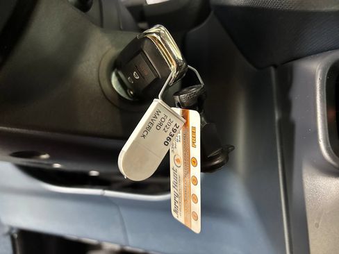 Used 2022 Ford Maverick XLT FWD image 18
