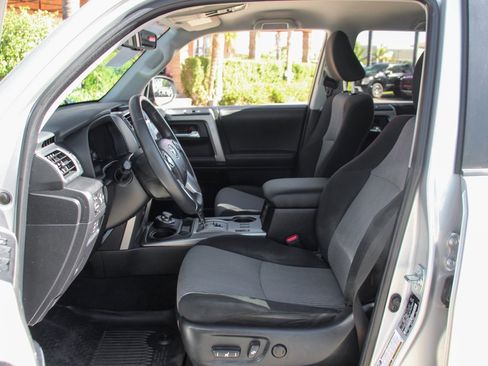 Used 2022 Toyota 4Runner SR5 image 17