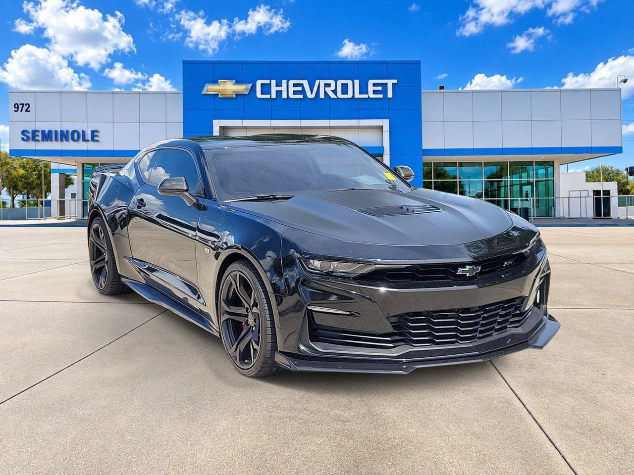 Used 2022 Chevrolet Camaro SS RWD image 2