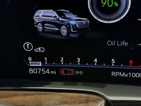 Used 2022 Cadillac Escalade ESV Sport Platinum w/ LPO, ONYX Package image 12