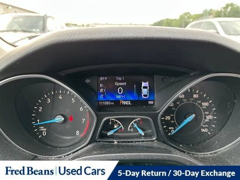 Used 2017 Ford Focus SE FWD image 24