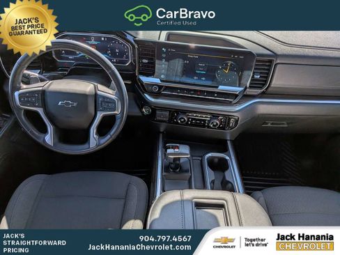 Certified 2022 Chevrolet Silverado 1500 RST w/ Convenience Package II AWD/4WD image 16