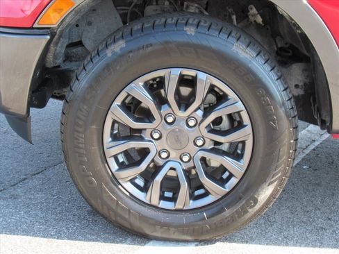 Used 2020 Ford Ranger XLT w/ Equipment Group 301A Mid image 9