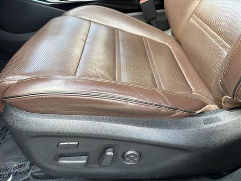 Used 2019 Kia Sorento SX image 13