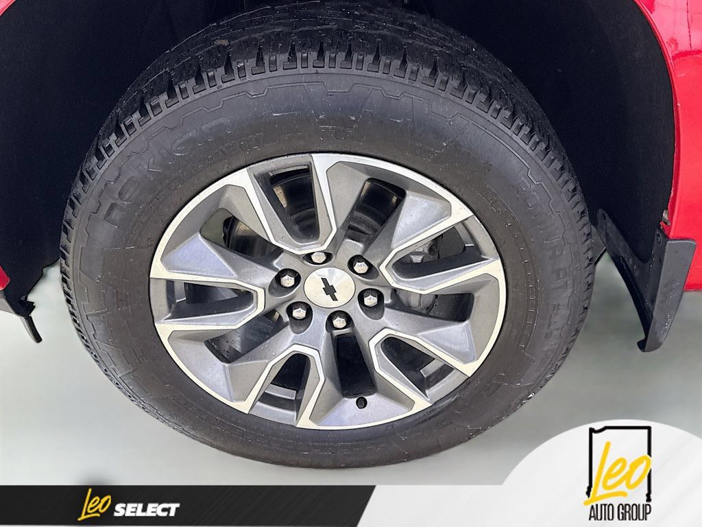 Used 2021 Chevrolet Silverado 1500 RST w/ Max Trailering Package AWD/4WD image 32