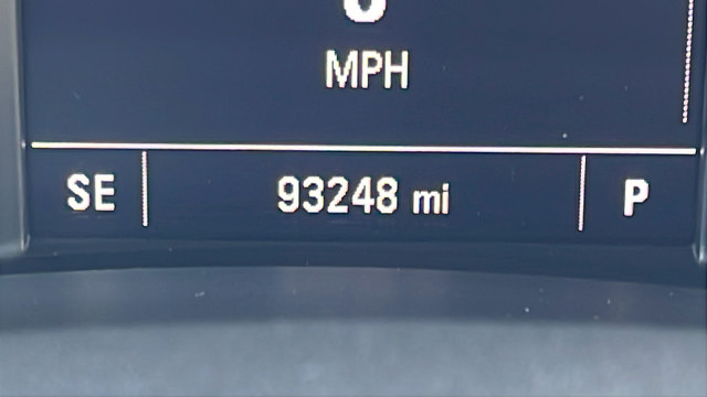 Used 2018 Chevrolet Equinox LT AWD/4WD image 10