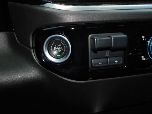 Used 2022 GMC Sierra 1500 Elevation w/ Elevation Premium Package AWD/4WD image 37