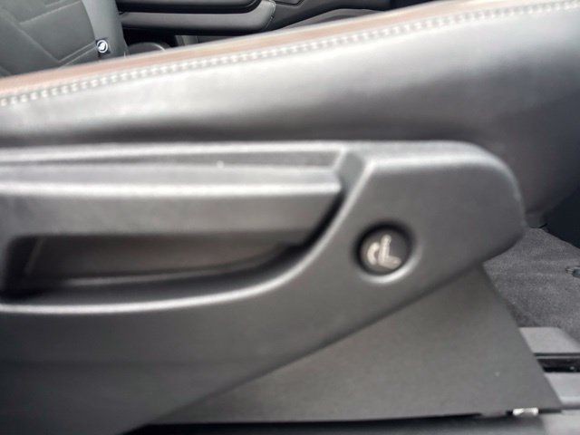 Certified 2023 Nissan Pathfinder Platinum AWD/4WD image 22