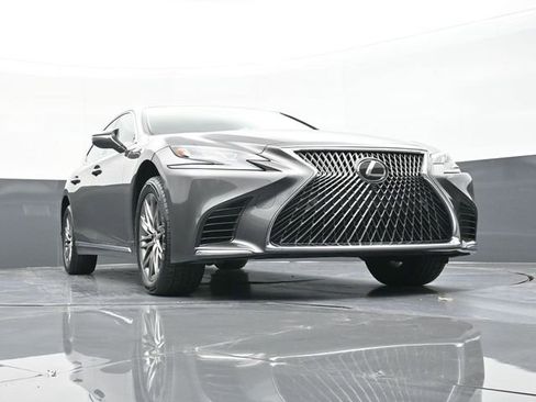 Used 2018 Lexus LS 500 image 53