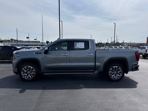 Used 2024 GMC Sierra 1500 Denali w/ Denali Reserve Package AWD/4WD image 6