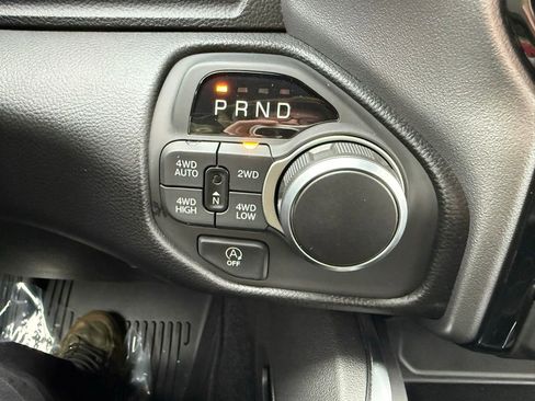 New 2025 RAM 1500 Big Horn AWD/4WD image 19