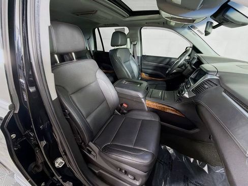 Used 2017 Chevrolet Tahoe Premier AWD/4WD image 32